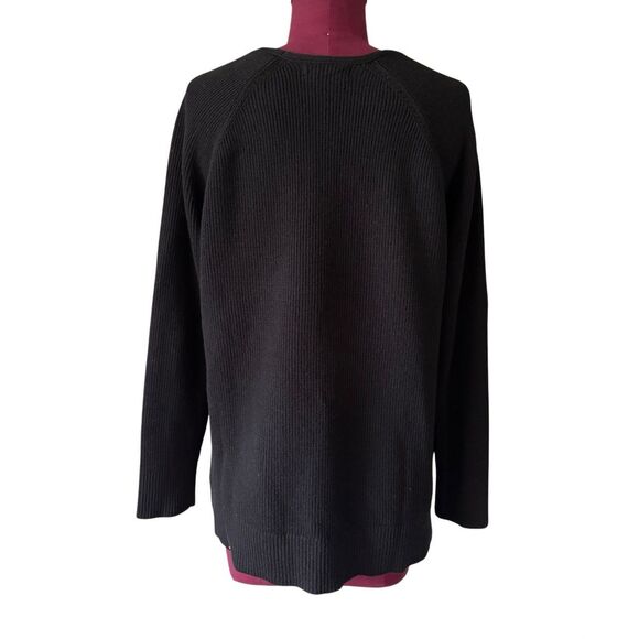 Athleta Refined V neck Sweater size M Black Merino wool Blend - Picture 3 of 9